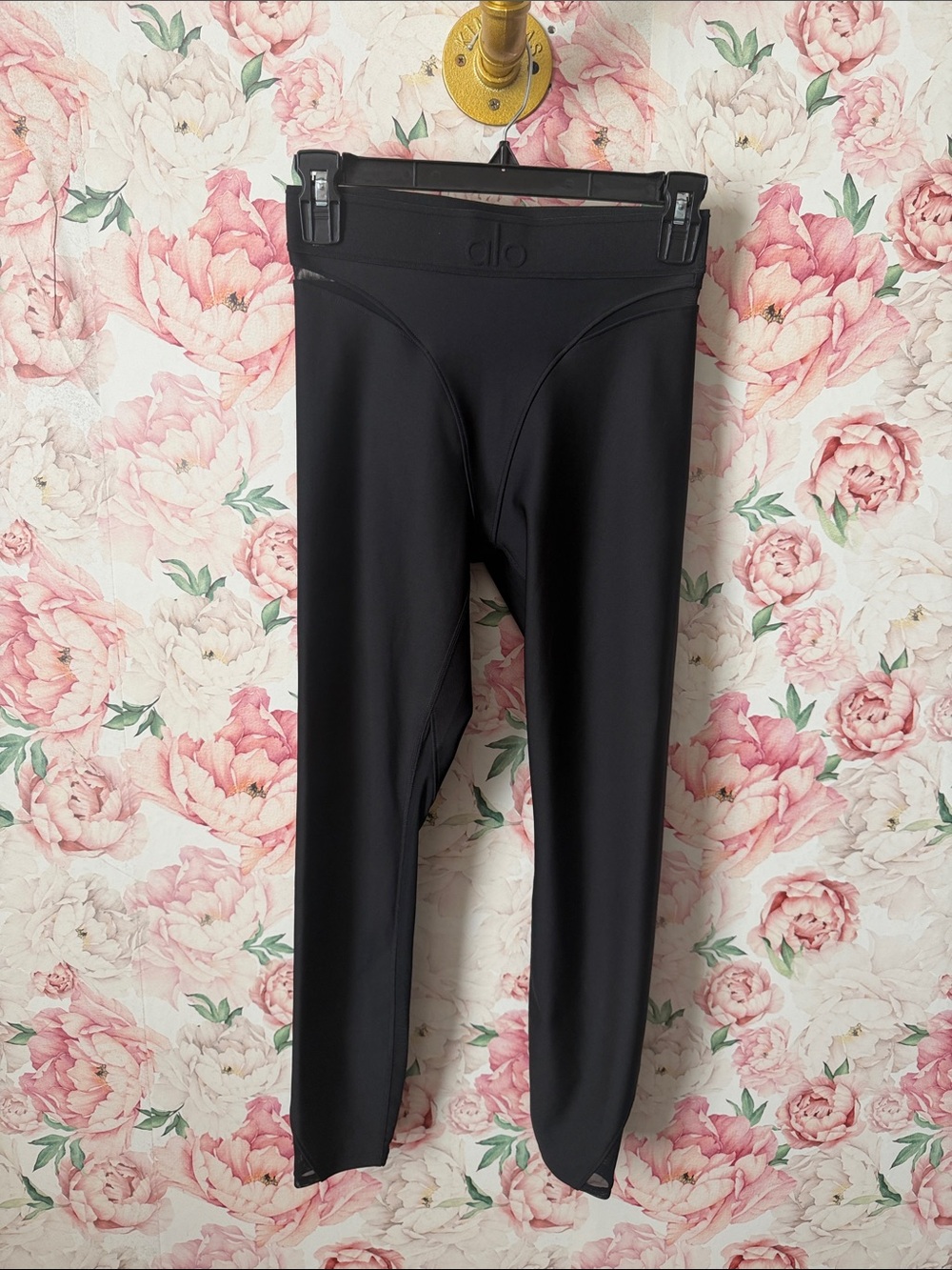 EUC ALO Airlift High Waist 7/8 Rebel Legging Black sz XS/S Mesh Pants SOLD OUT - Picture 4 of 7